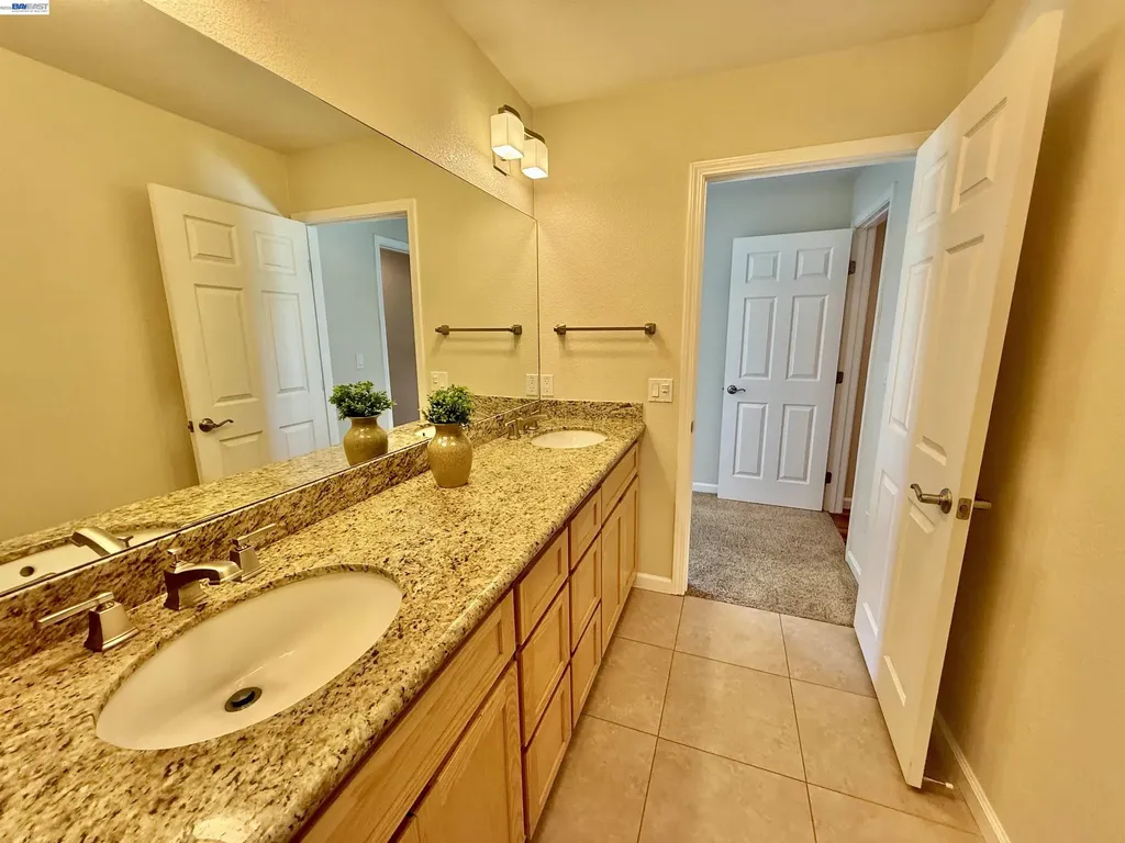 4429 James Avenue Castro Valley CA 94546