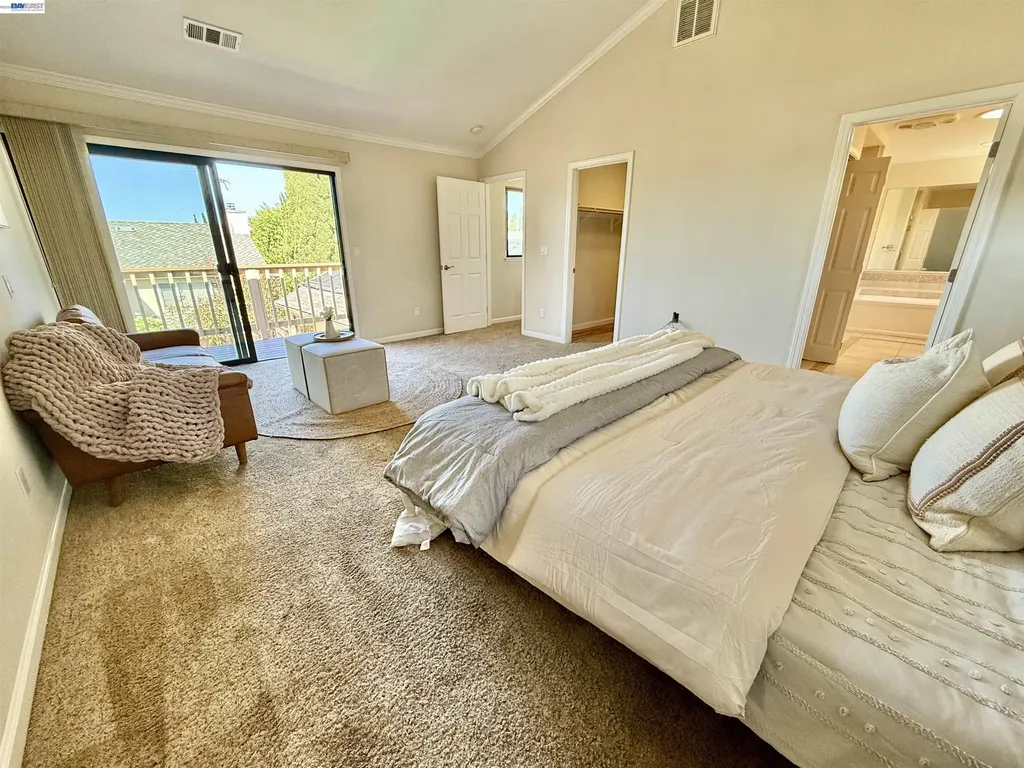 4429 James Avenue Castro Valley CA 94546