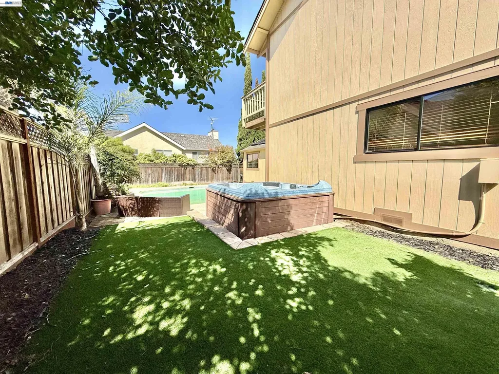 4429 James Avenue Castro Valley CA 94546
