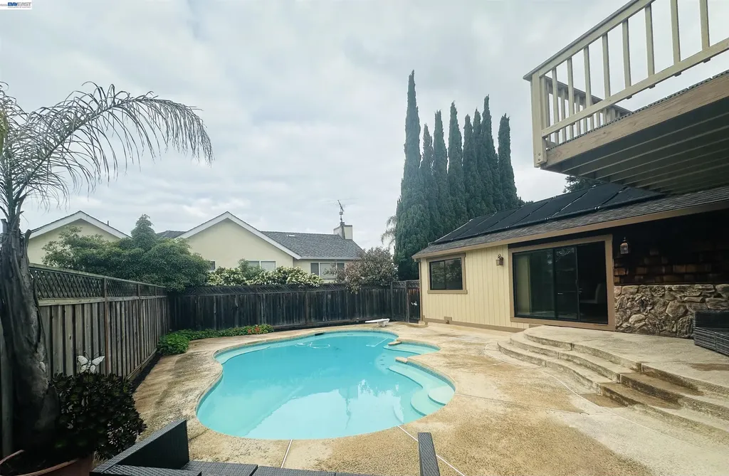4429 James Avenue Castro Valley CA 94546