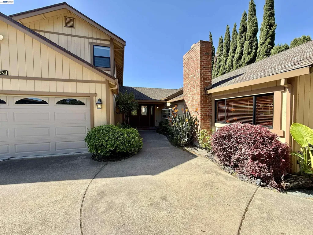 4429 James Avenue Castro Valley CA 94546