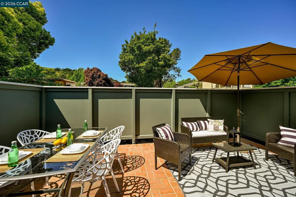 2000 Pine Knoll Drive Walnut Creek CA 94595
