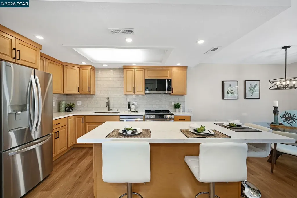 2000 Pine Knoll Drive Walnut Creek CA 94595