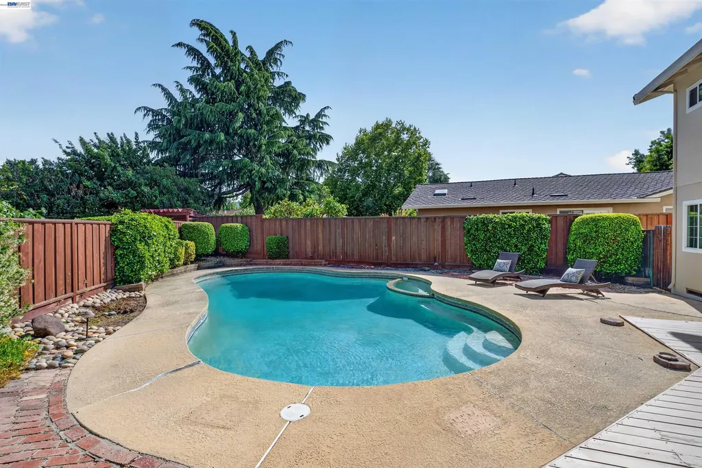 2865 Longspur Way Pleasanton CA 94566