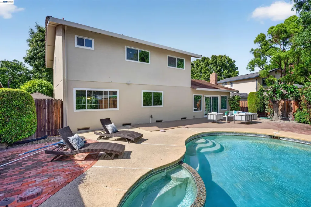2865 Longspur Way Pleasanton CA 94566