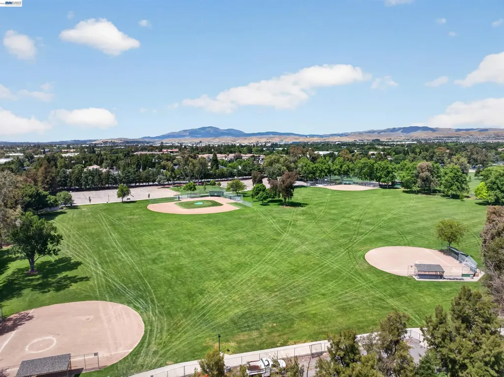 2865 Longspur Way Pleasanton CA 94566