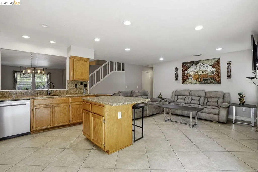 4008 Galenez Way Antioch CA 94531