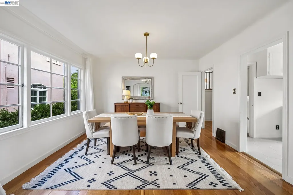 2843 Central Avenue Alameda CA 94501