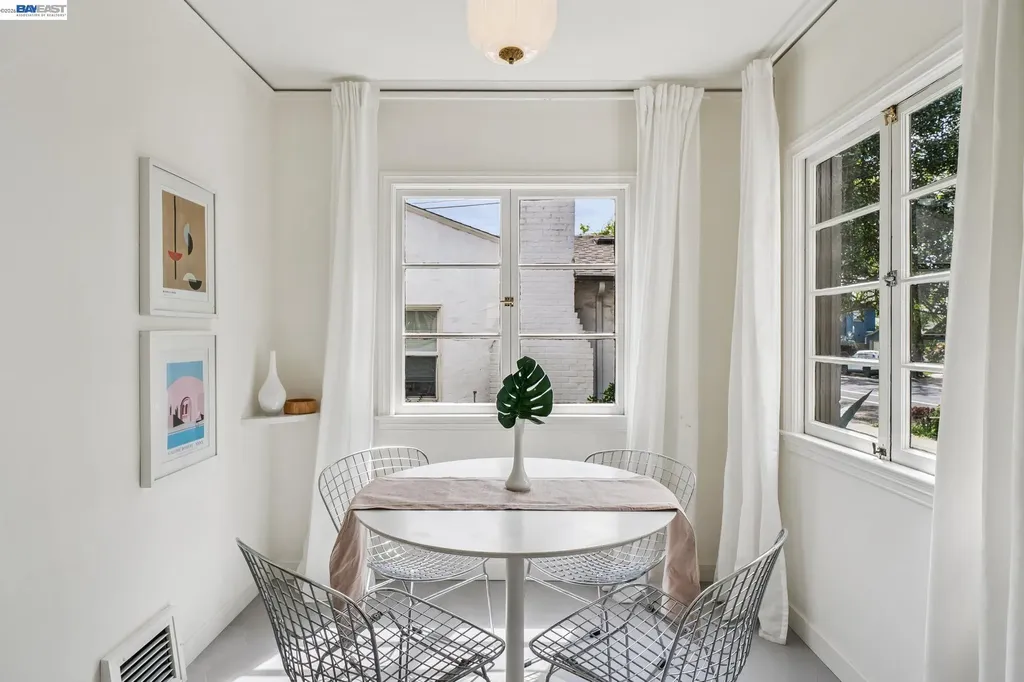 2843 Central Avenue Alameda CA 94501