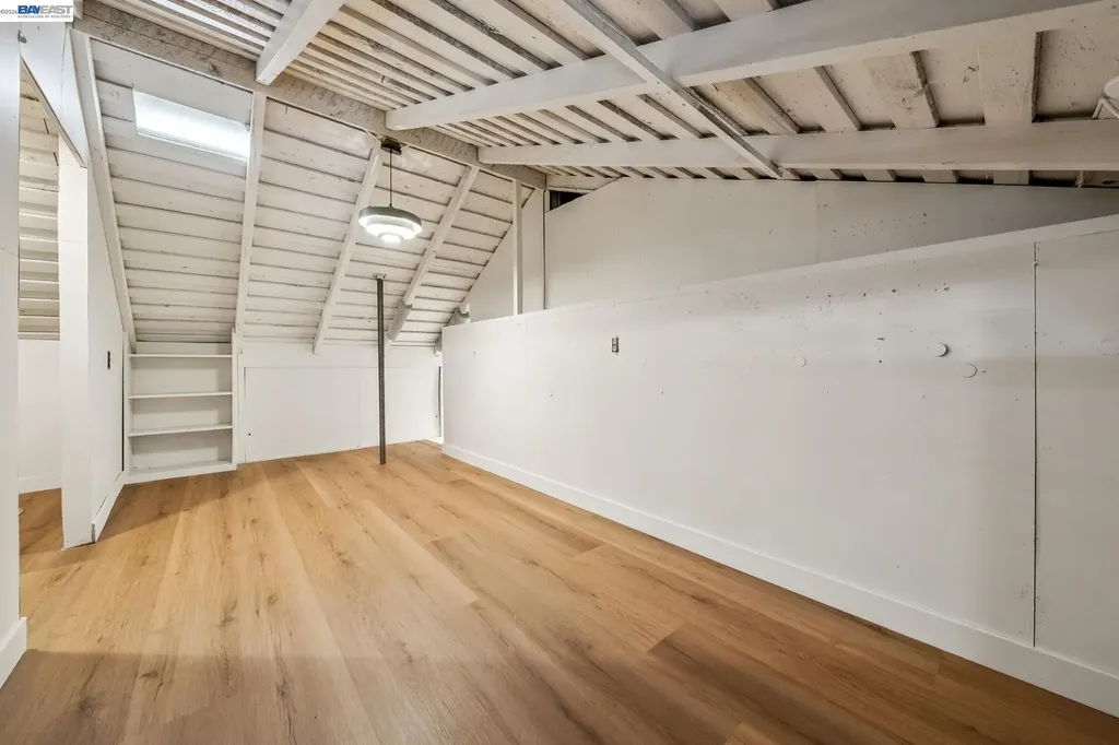 2843 Central Avenue Alameda CA 94501