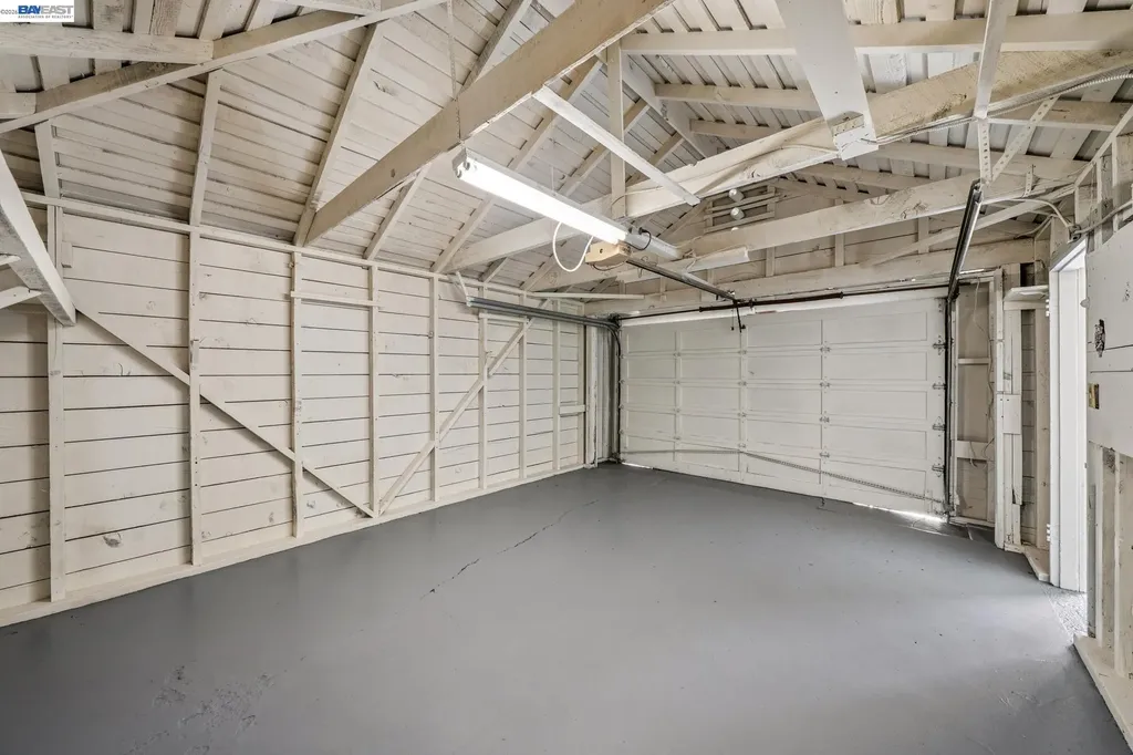 2843 Central Avenue Alameda CA 94501