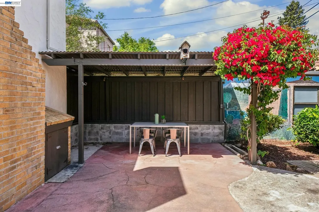 2843 Central Avenue Alameda CA 94501