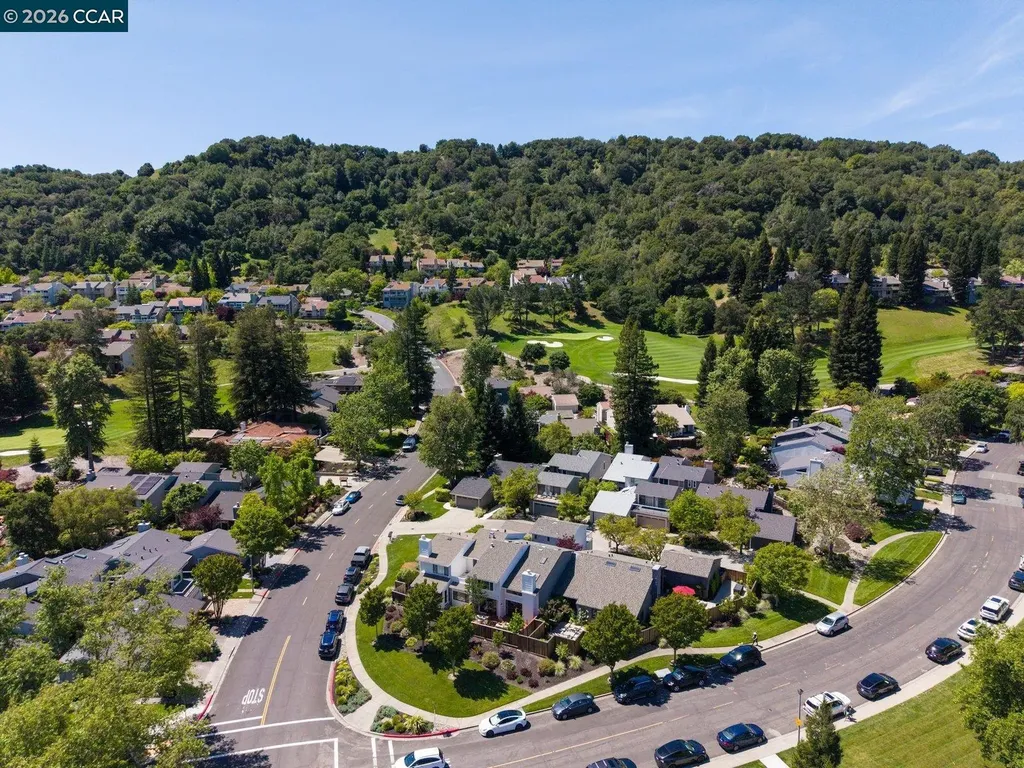 1712 Saint Andrews Drive Moraga CA 94556