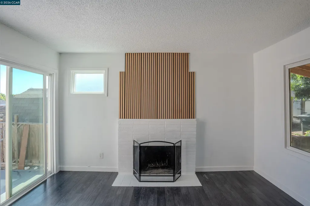 52 Bell Drive Pittsburg CA 94565