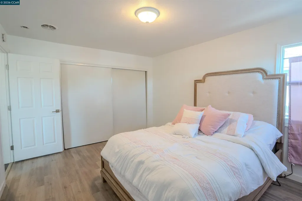 52 Bell Drive Pittsburg CA 94565