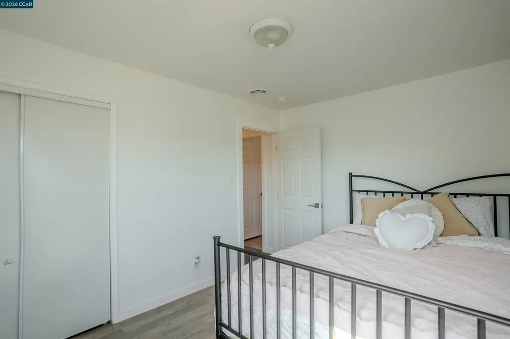 52 Bell Drive Pittsburg CA 94565