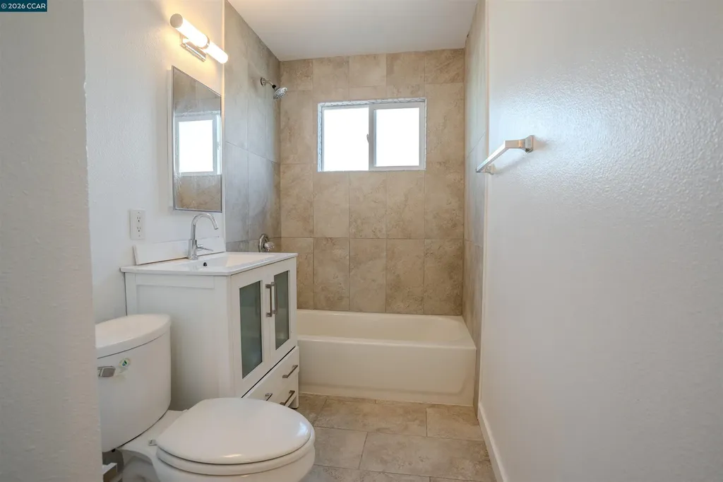 52 Bell Drive Pittsburg CA 94565
