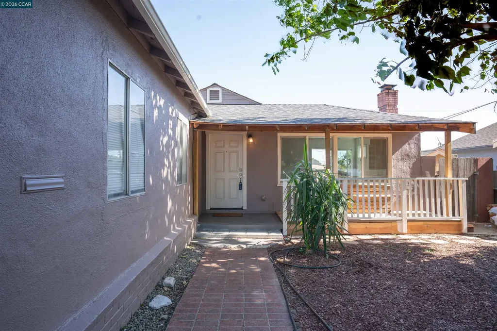 52 Bell Drive Pittsburg CA 94565