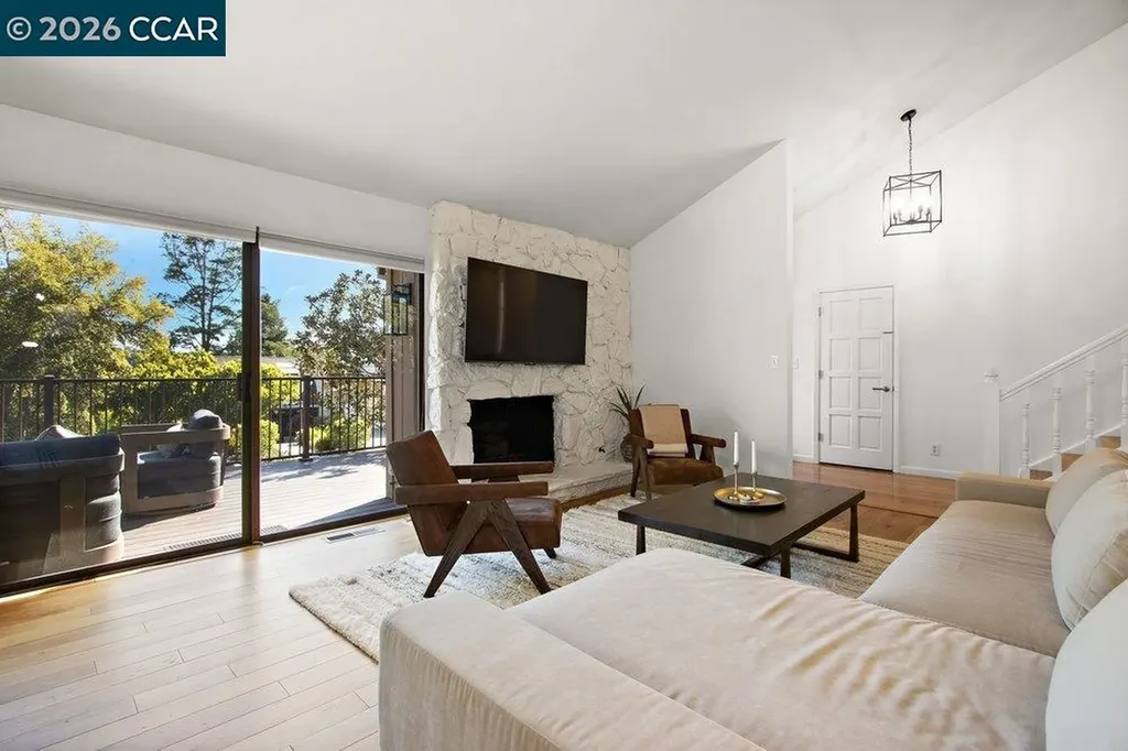 39 Sea Pines Street Moraga CA 94556