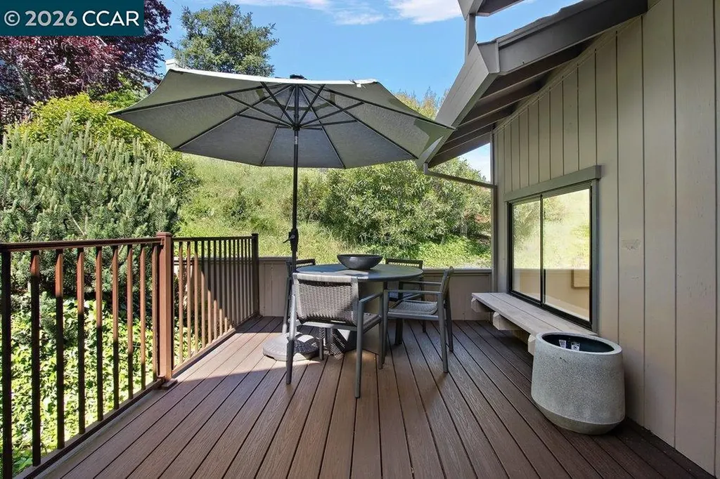 39 Sea Pines Street Moraga CA 94556