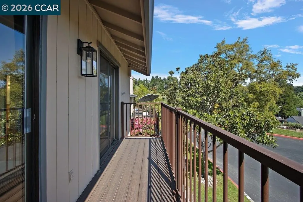 39 Sea Pines Street Moraga CA 94556