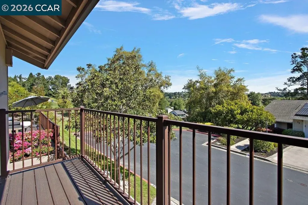 39 Sea Pines Street Moraga CA 94556