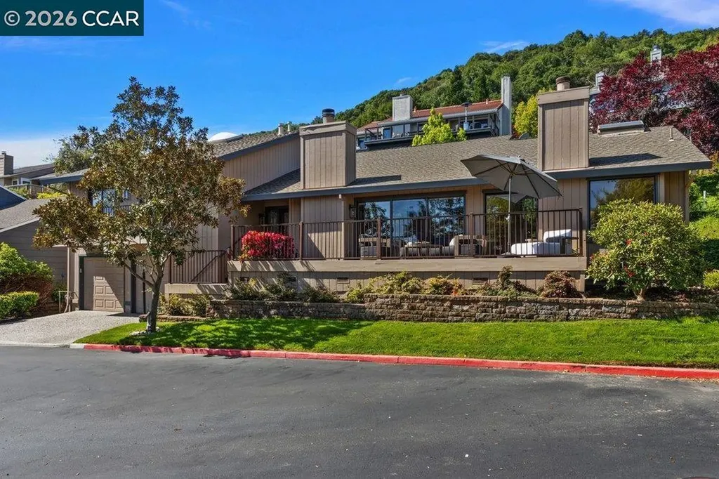 39 Sea Pines Street Moraga CA 94556