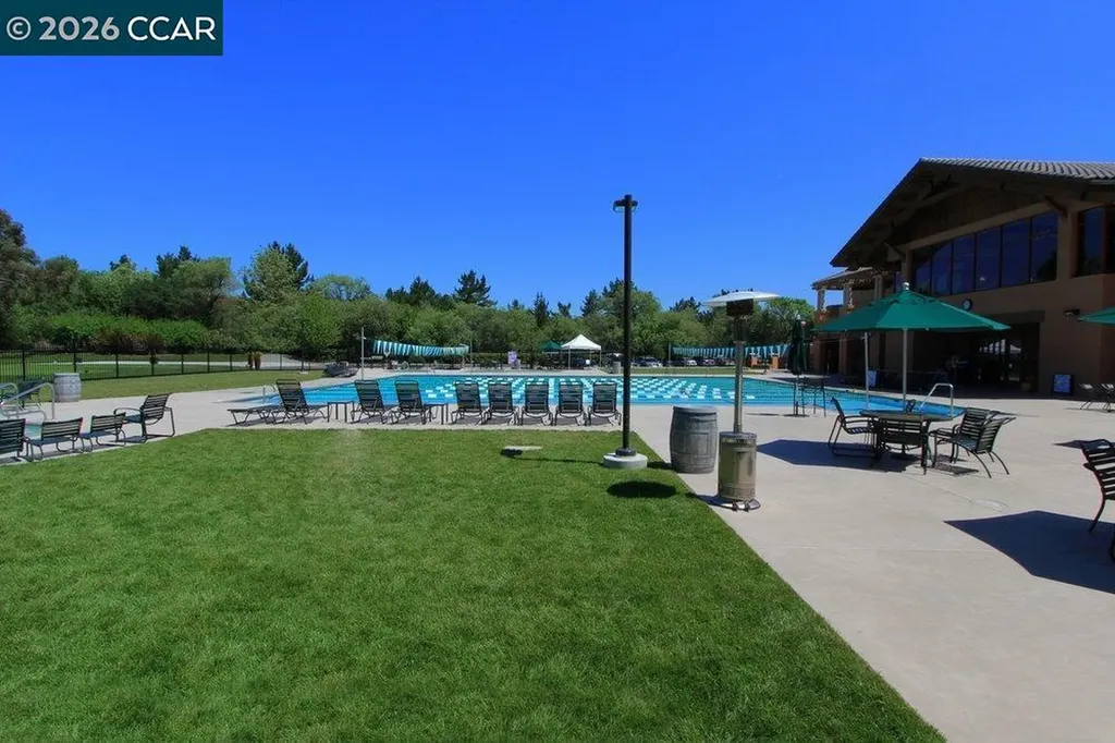 39 Sea Pines Street Moraga CA 94556