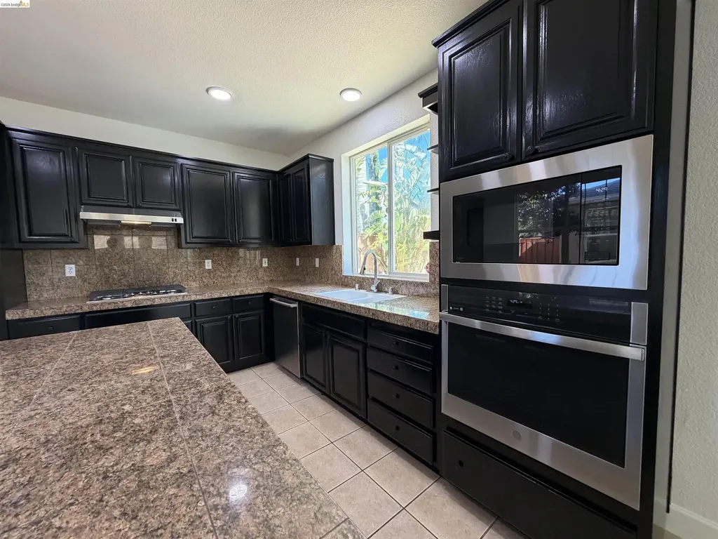 2340 St Augustine Drive Brentwood CA 94513