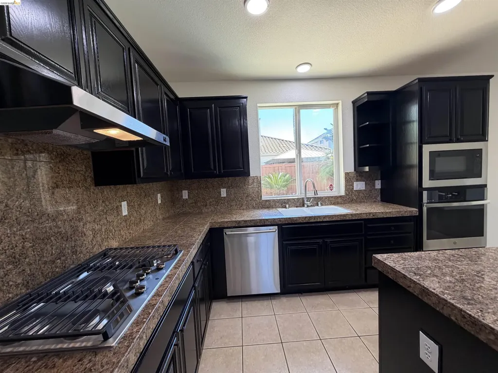 2340 St Augustine Drive Brentwood CA 94513