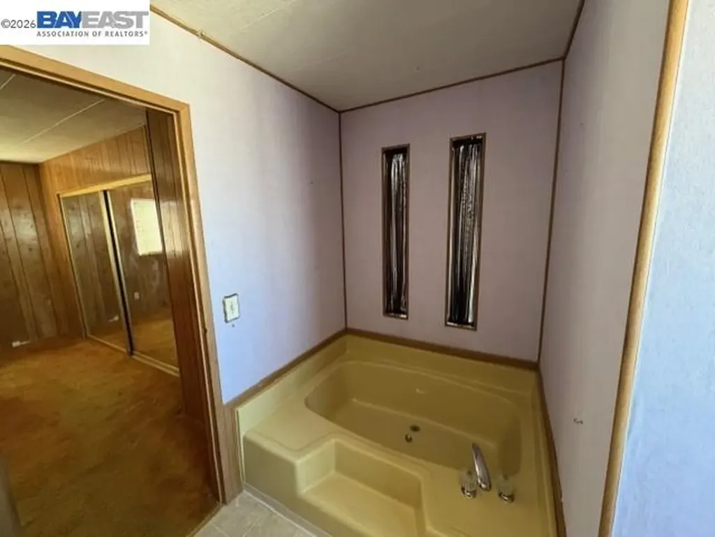 27957 Pueblo Serena Hayward CA 94545