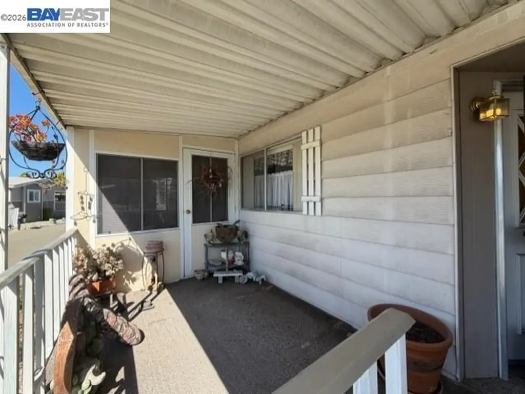 27957 Pueblo Serena Hayward CA 94545
