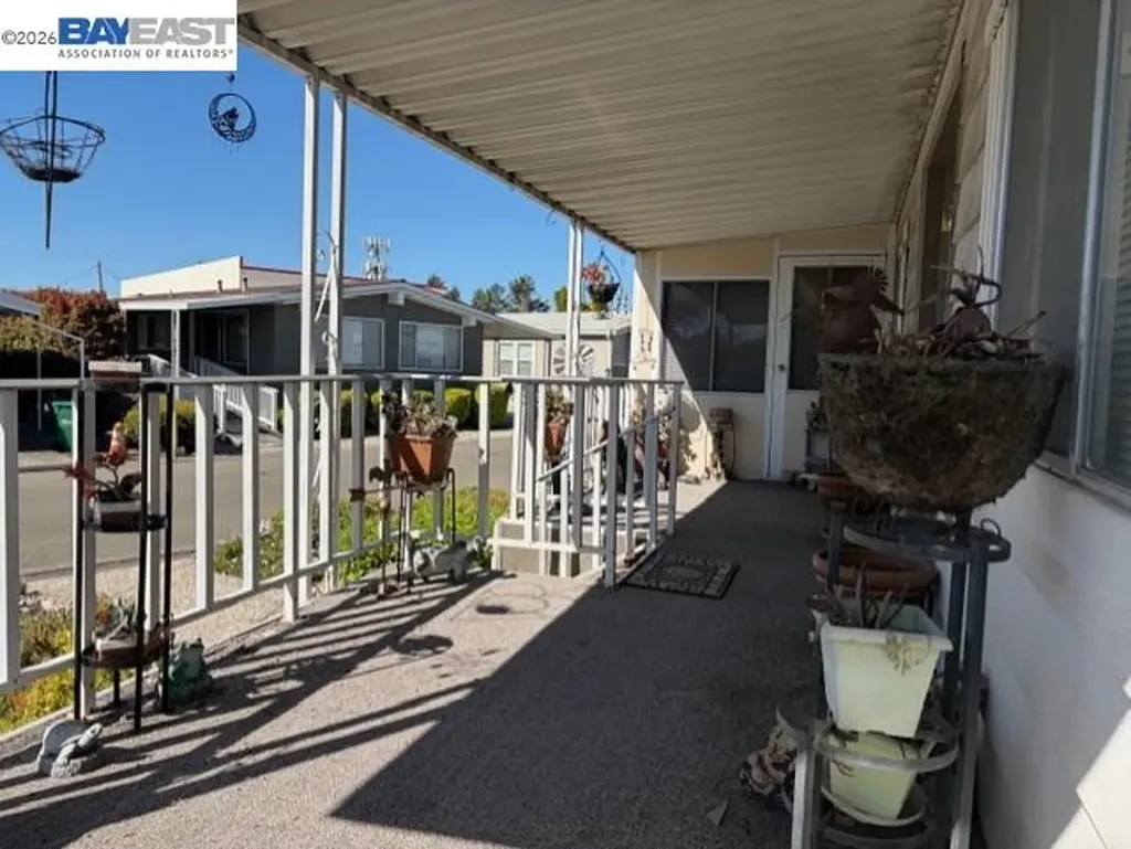 27957 Pueblo Serena Hayward CA 94545