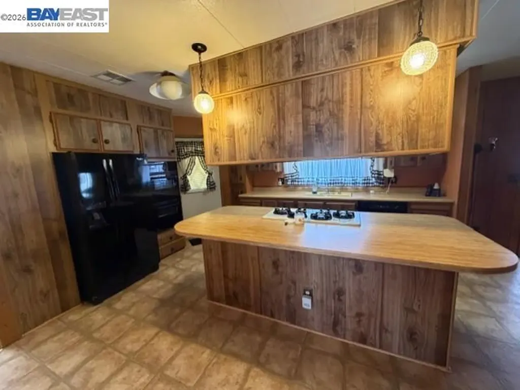 27957 Pueblo Serena Hayward CA 94545