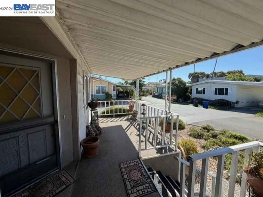 27957 Pueblo Serena Hayward CA 94545