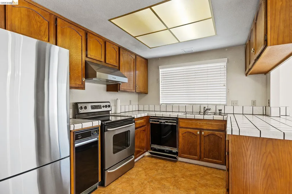 3874 Burton Common Fremont CA 94536