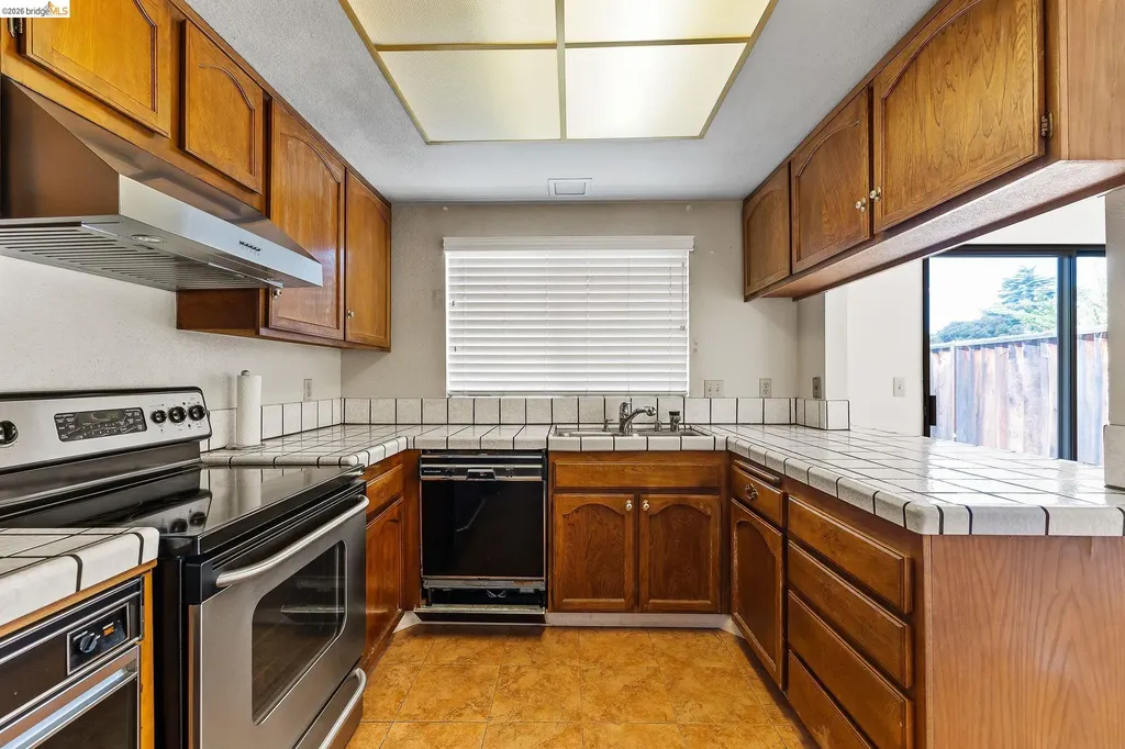 3874 Burton Common Fremont CA 94536