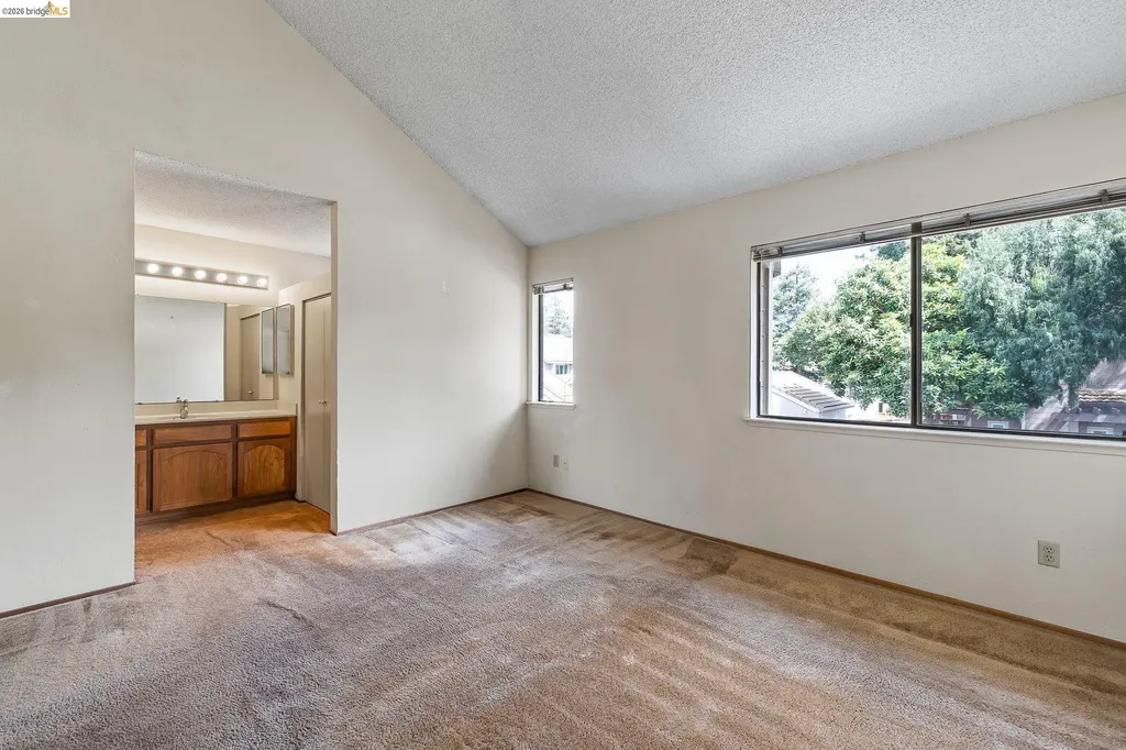 3874 Burton Common Fremont CA 94536