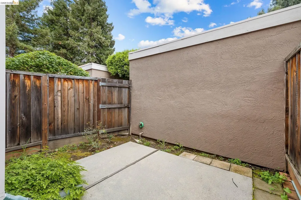 3874 Burton Common Fremont CA 94536