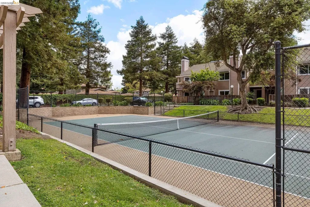3874 Burton Common Fremont CA 94536