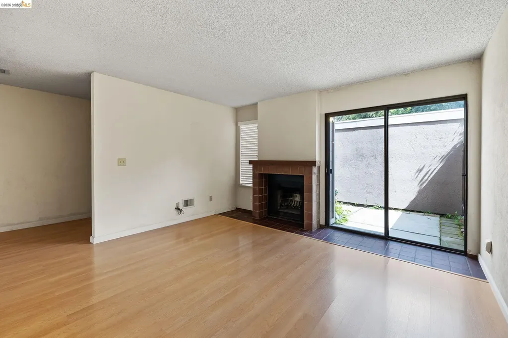 3874 Burton Common Fremont CA 94536