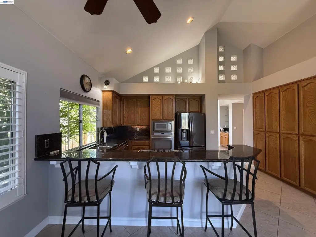 3074 Boardwalk Street Pleasanton CA 94588