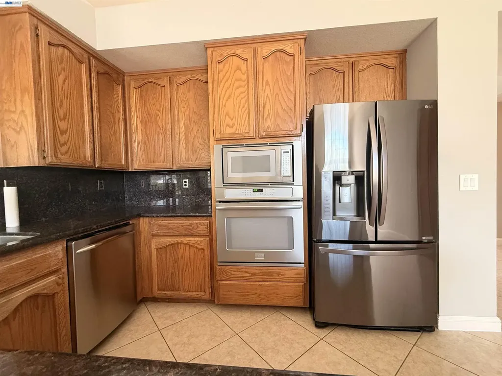 3074 Boardwalk Street Pleasanton CA 94588