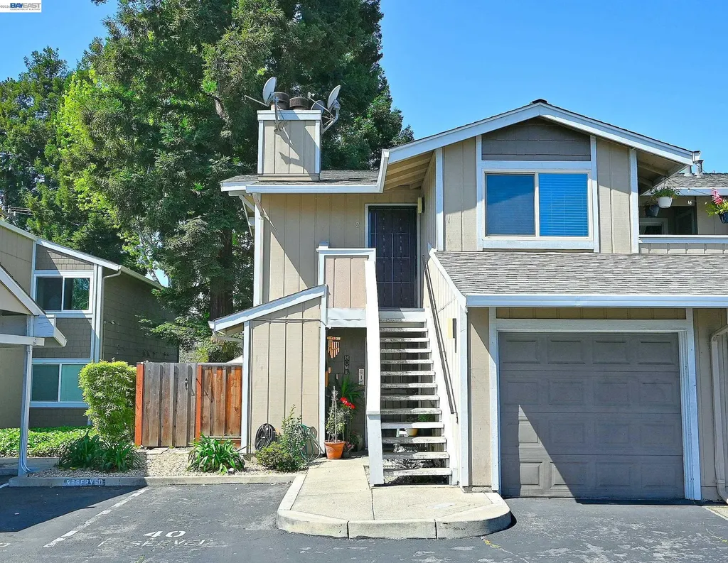 28325 Winn Court Hayward CA 94544