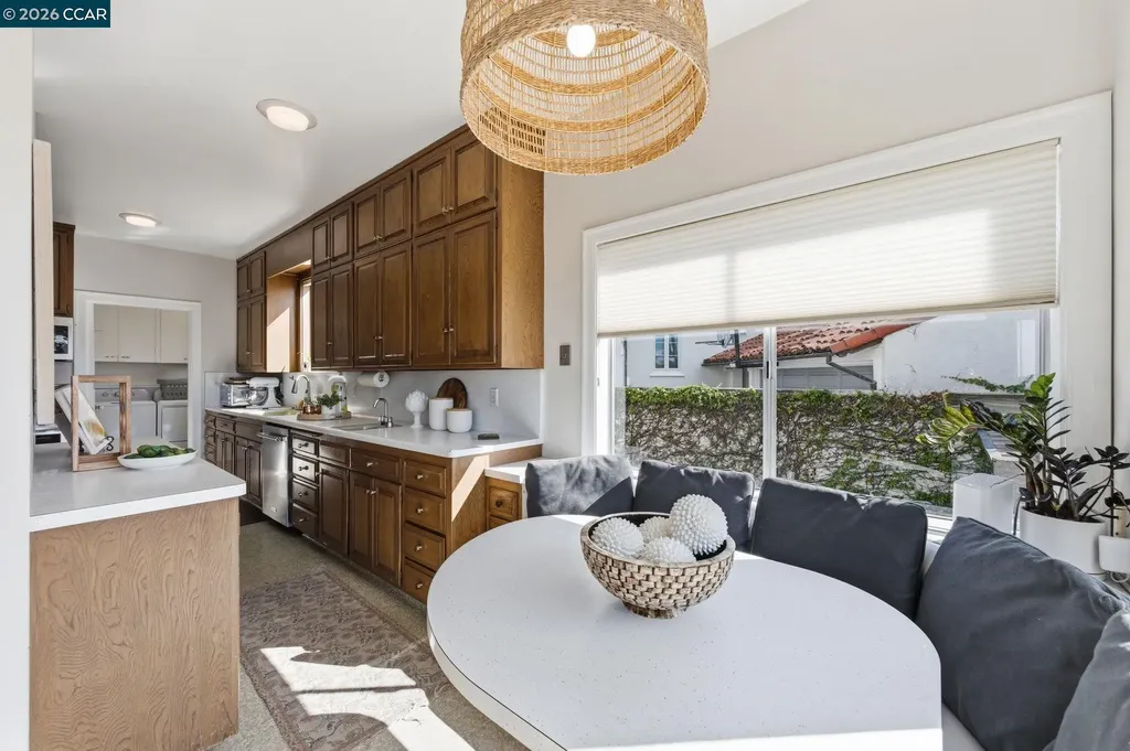 722 Palmera Court Alameda CA 94501