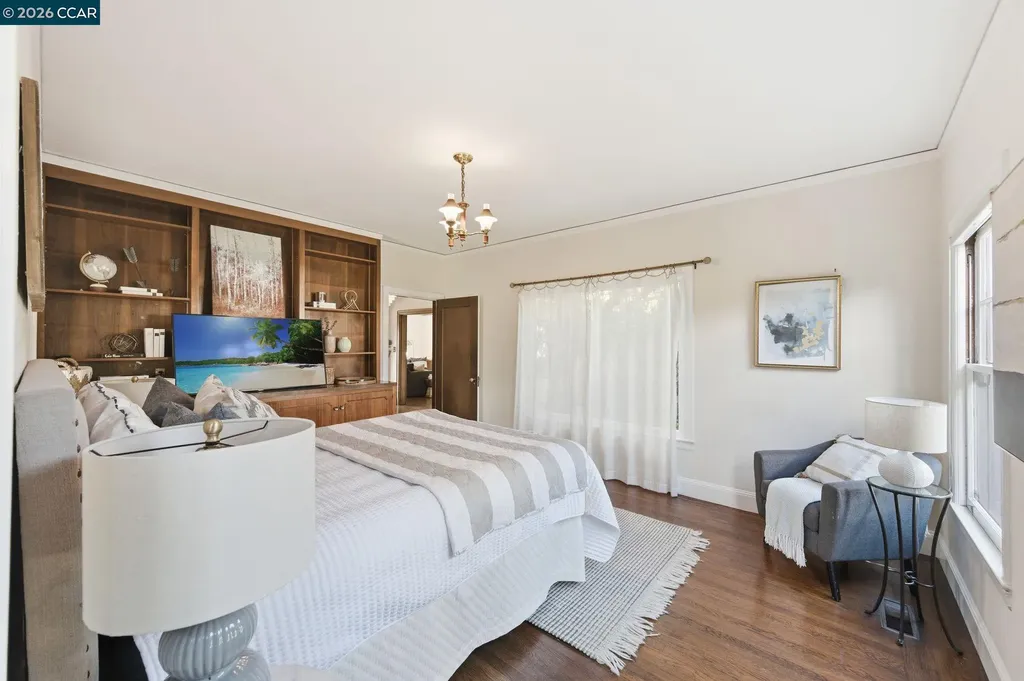 722 Palmera Court Alameda CA 94501
