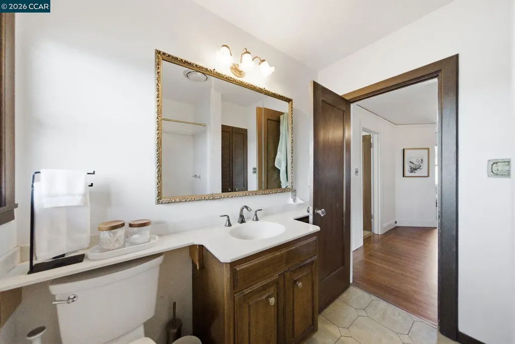 722 Palmera Court Alameda CA 94501