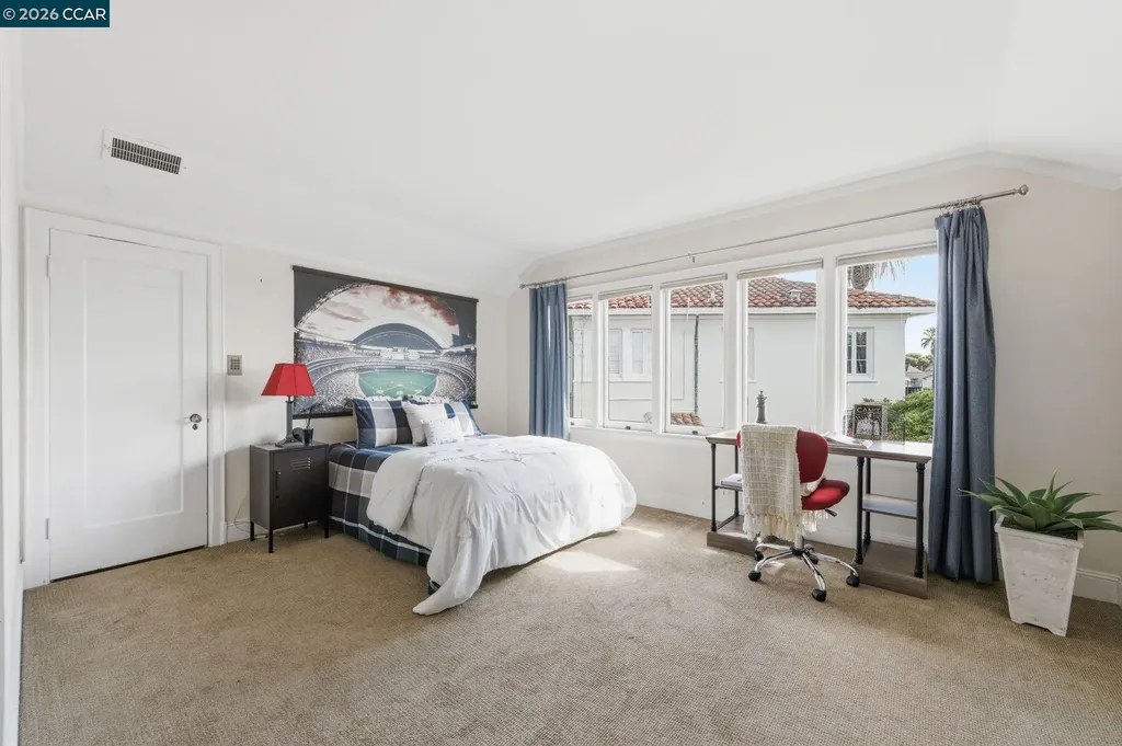 722 Palmera Court Alameda CA 94501