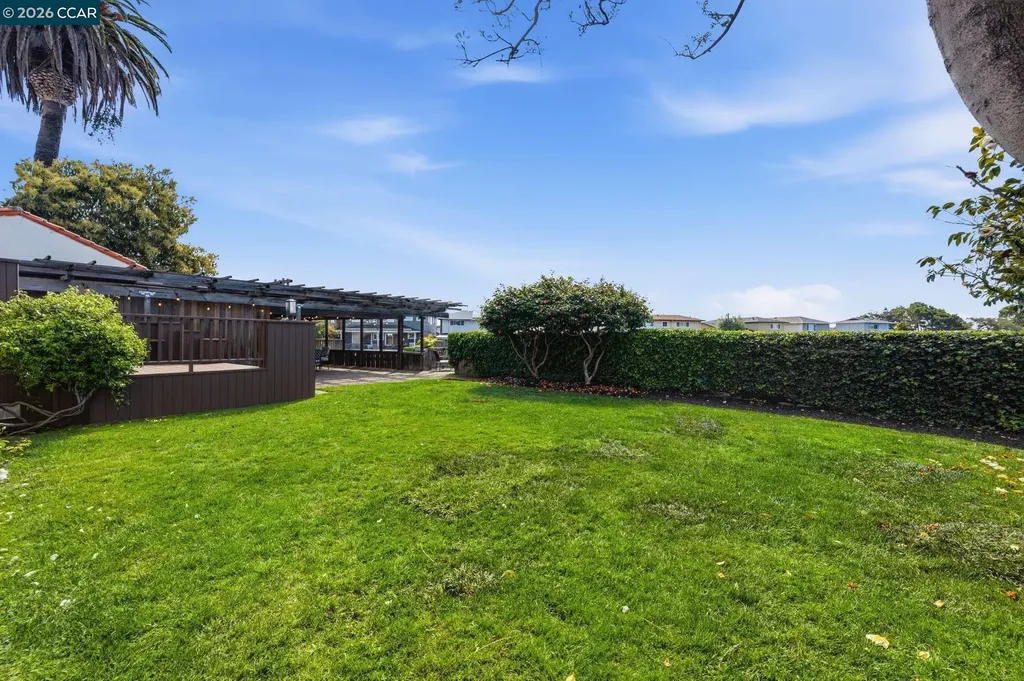 722 Palmera Court Alameda CA 94501