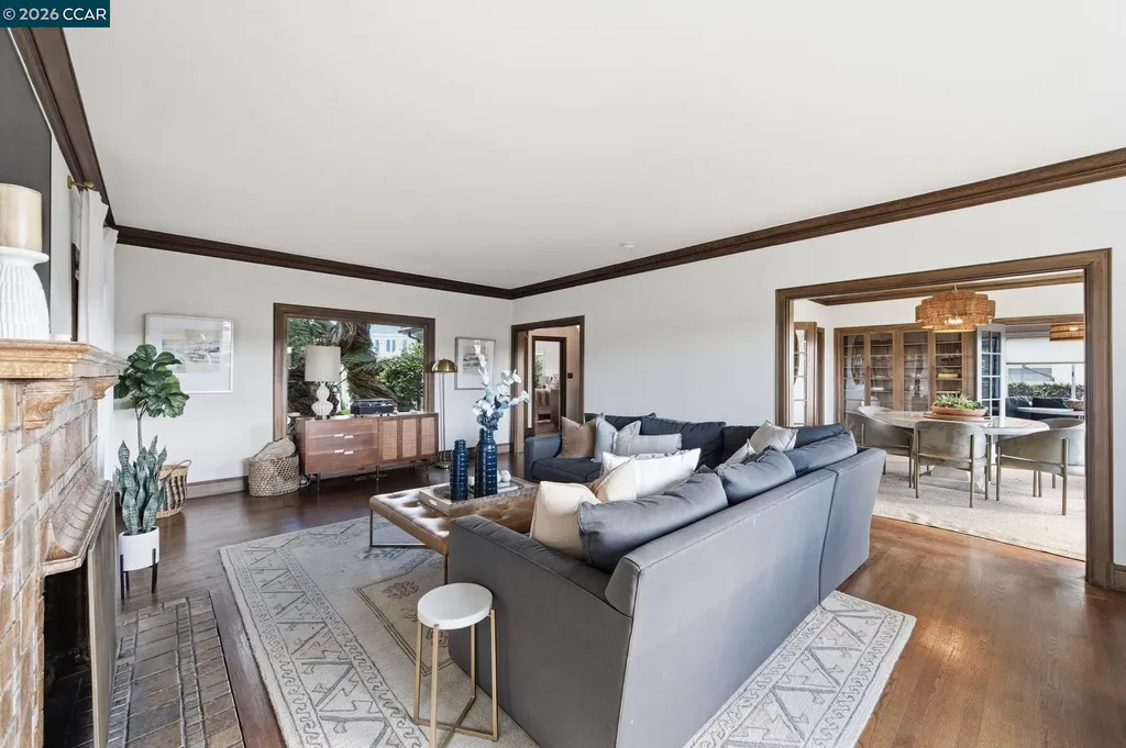 722 Palmera Court Alameda CA 94501